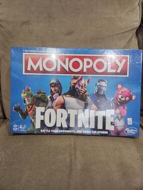 Hasbro Gaming Monopoly Fortnite Edition Board Game